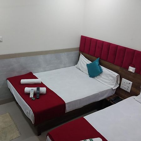 Hotel New Balaji Residency Bombay Eksteriør billede