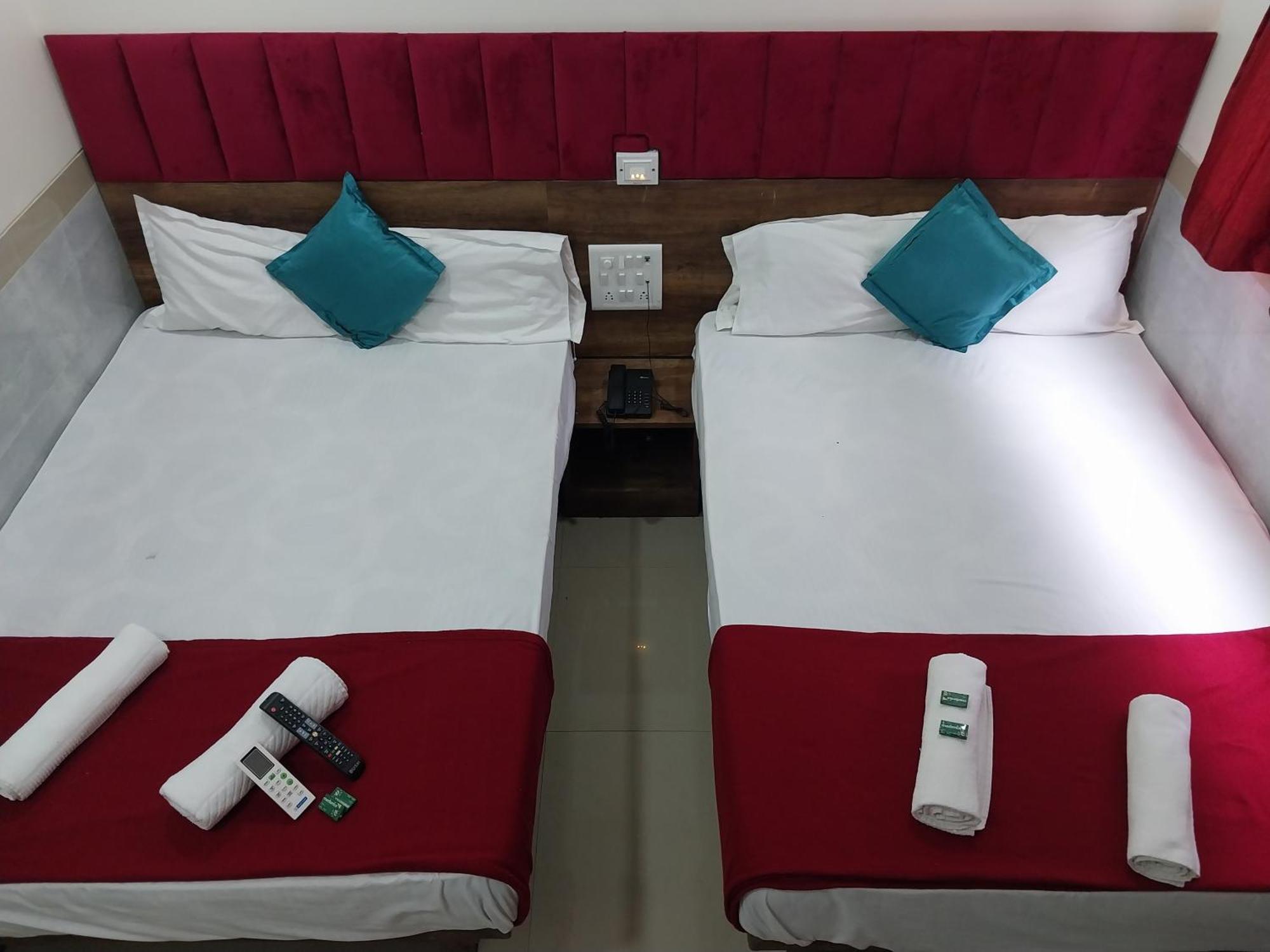 Hotel New Balaji Residency Bombay Eksteriør billede