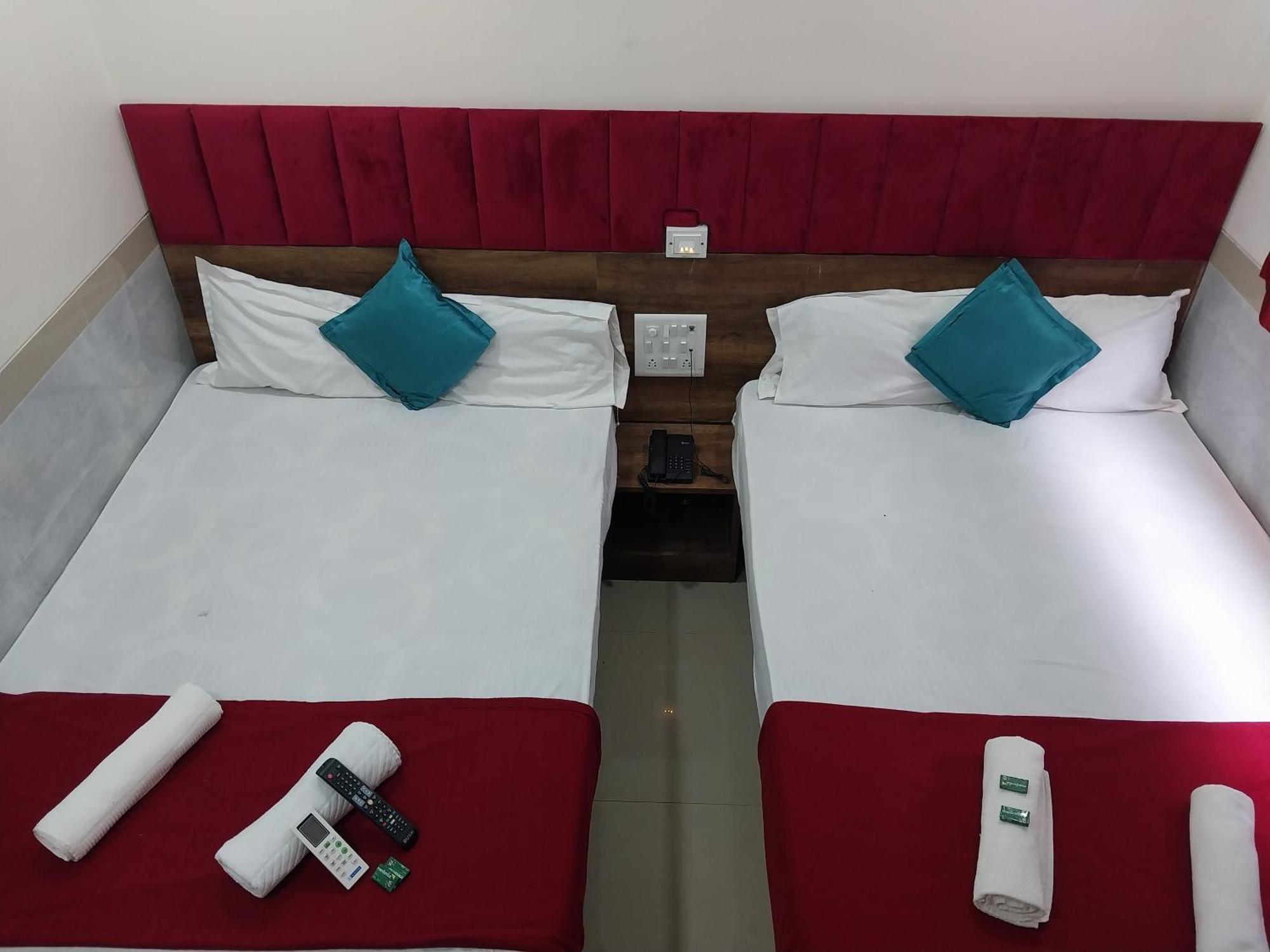 Hotel New Balaji Residency Bombay Eksteriør billede