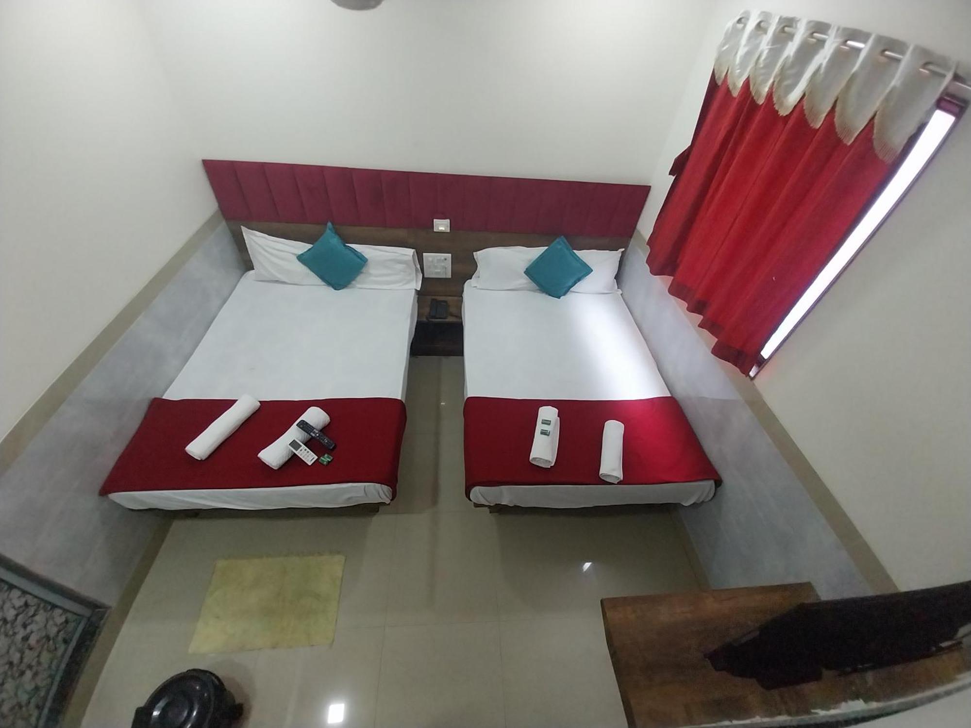 Hotel New Balaji Residency Bombay Eksteriør billede