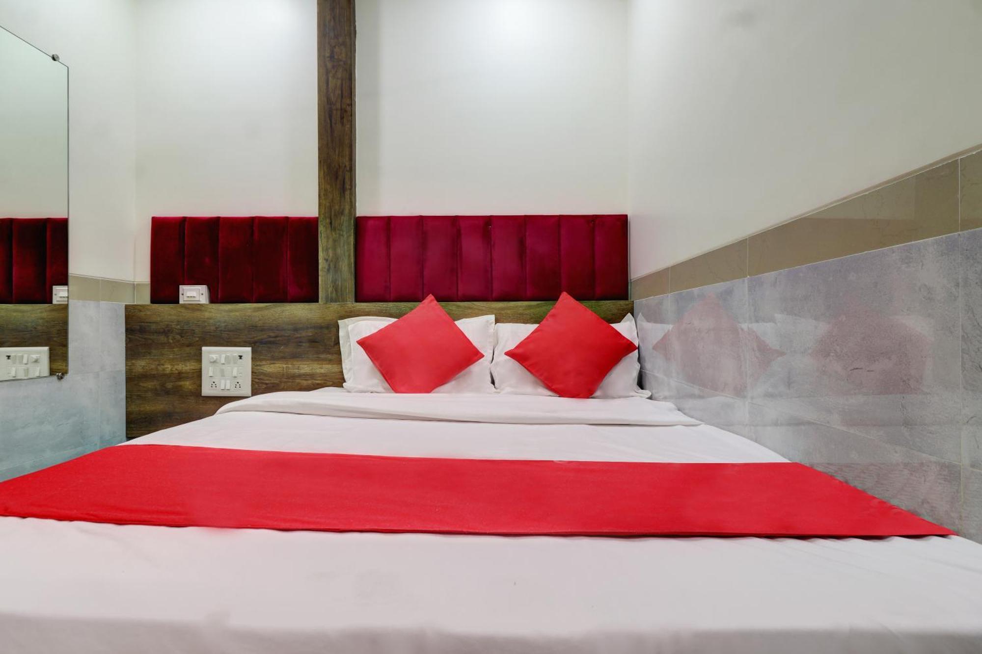 Hotel New Balaji Residency Bombay Eksteriør billede