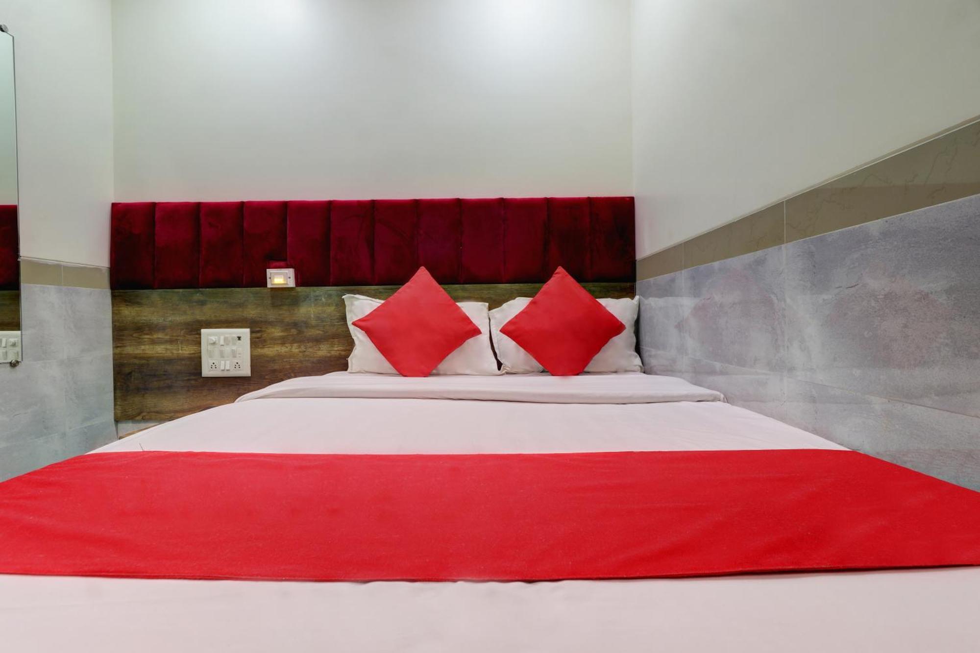 Hotel New Balaji Residency Bombay Eksteriør billede